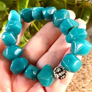 ERIMISH BRACELET - STUNNING GENUINE TEAL AGATE STONE- STRETCH -NEW CONDITION